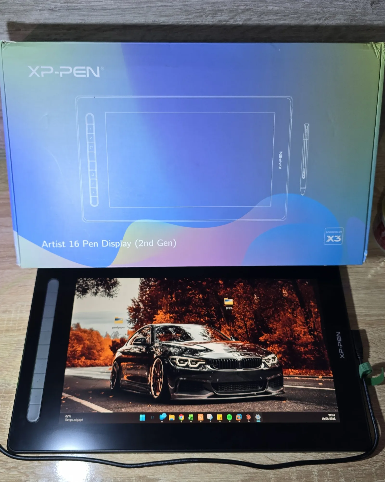 XP-Pen Artist 16 (2nd Gen) – Tablette Graphique à Écran Full HD 15.4" avec Stylet X3 Elite